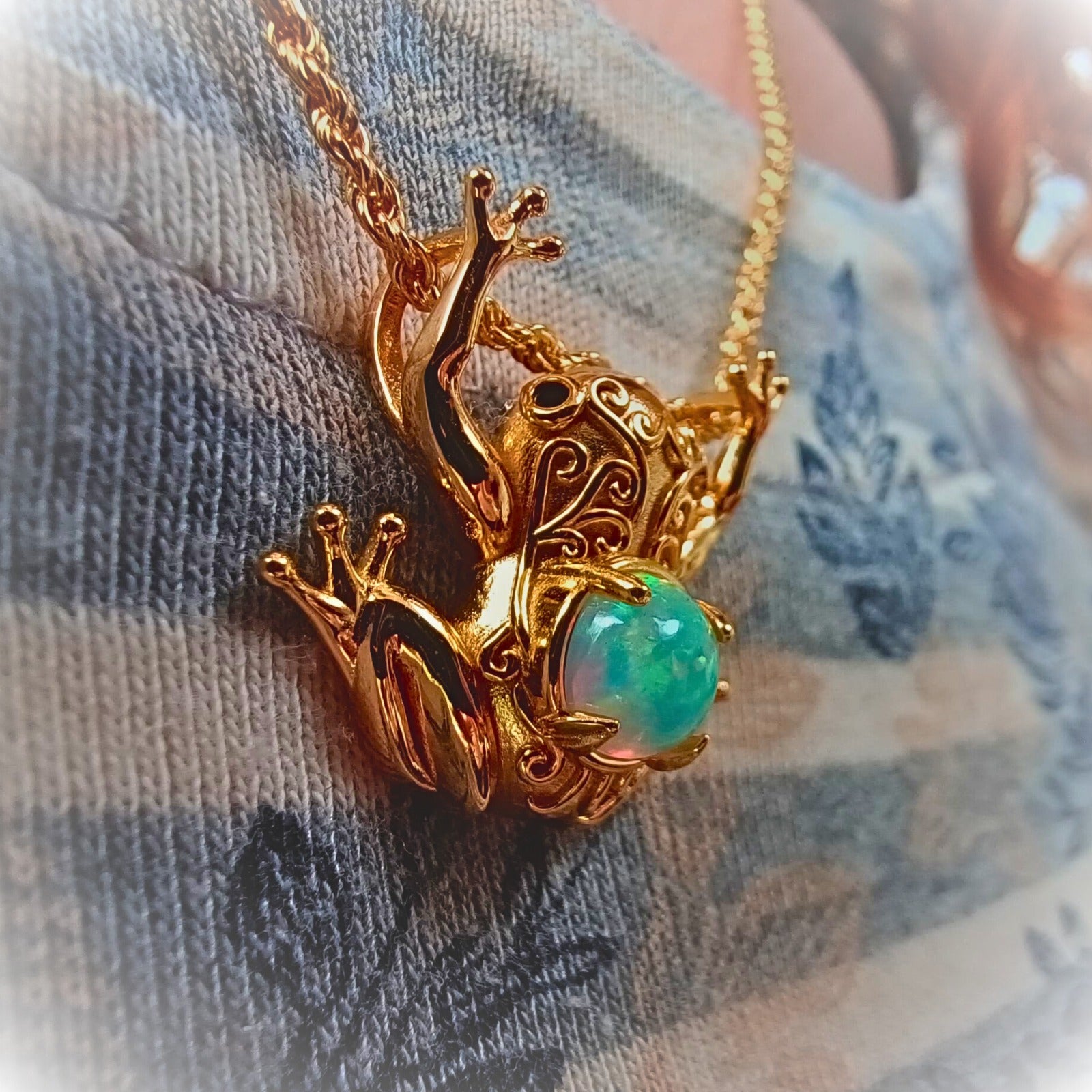 Celtic Tree Frog – Opal Pendant in Vermeil Gold or Platinum-Finished Silver