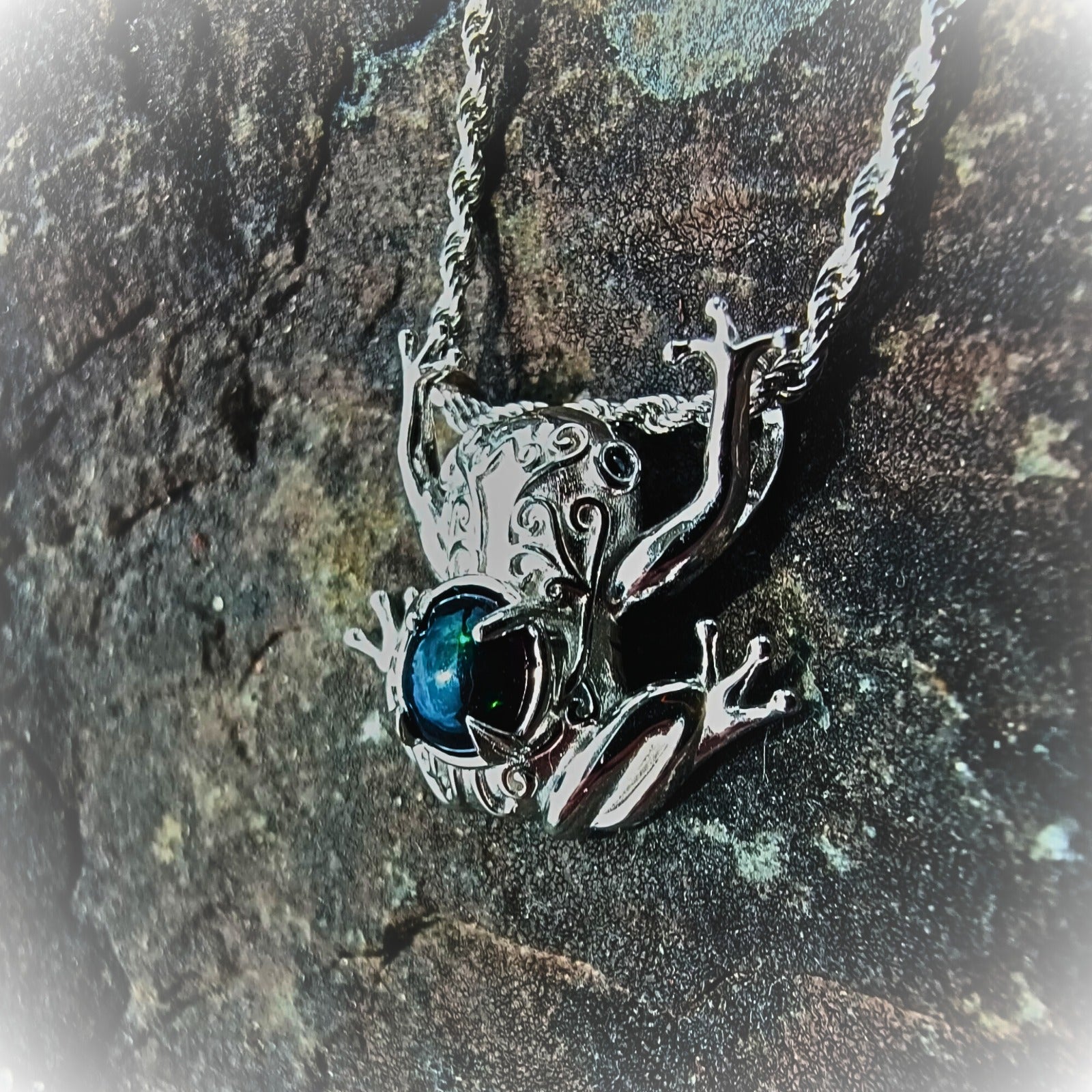 Celtic Tree Frog – Opal Pendant in Vermeil Gold or Platinum-Finished Silver